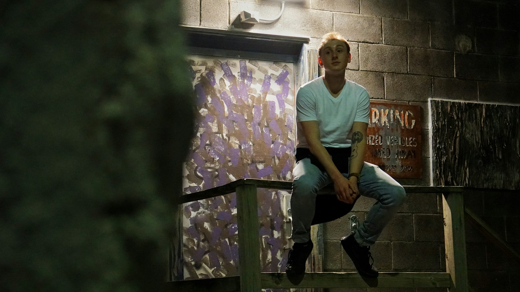 美女荷官，揭开神秘面纱下的真实职业背后故事